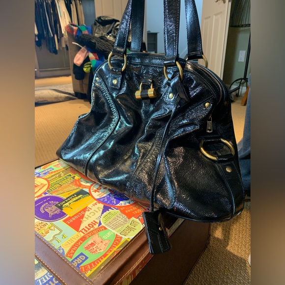 Yves Saint Laurent Black Leather Purse - Picture 15 of 15